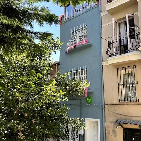 Come Live Go Taksim Апартаменты Стамбул